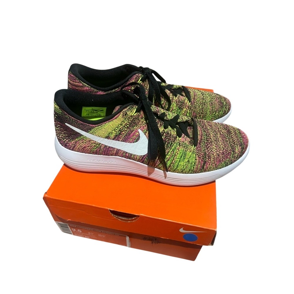 NIB Women's Nike LunarEpic Low Flyknit "Unlimited" (Style 844862-999) Size 9.5